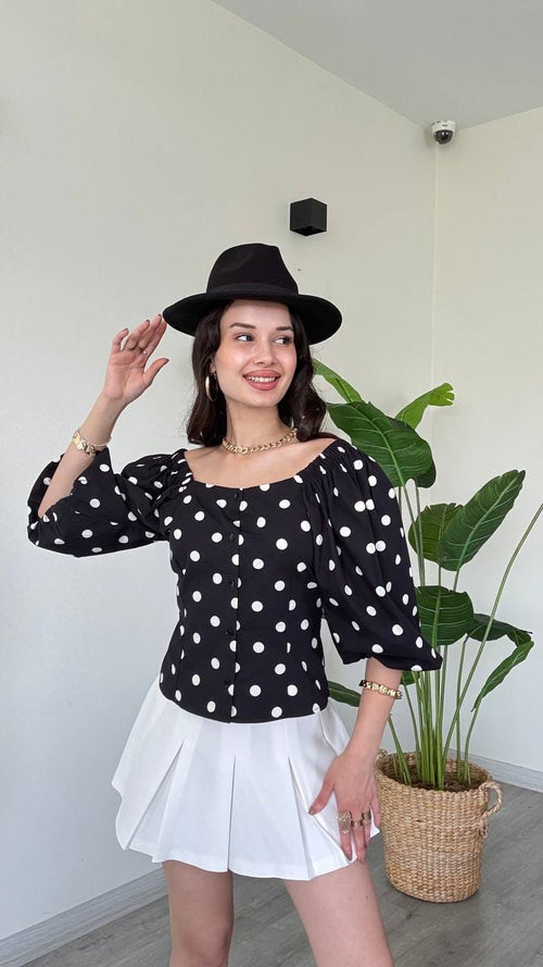 Blouse Ajustée à Pois Noirs, Col Carré et Manches Bouffantes